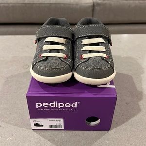 Pediped grip n go sneakers - grey - size 5.5 EU 21